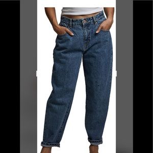 Jeans slouch mom style size 4